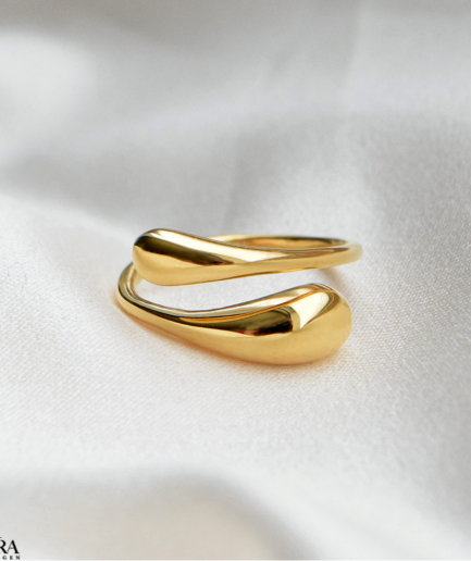 "Boa" slangeformet ring i guld